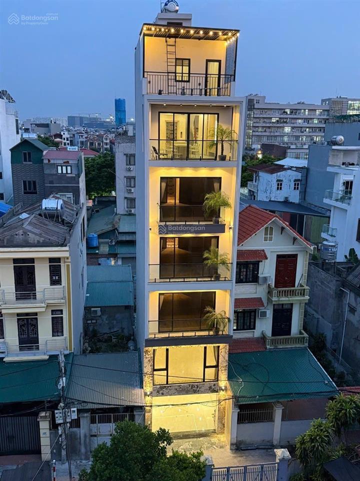 Bán gấp nhà trung tâm việt hưng dt 58m2, 7 tầng thang máy full nội thất, gần công viên, trường học
