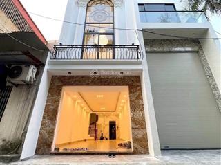 Cần bán gấp nhà việt hưng dt 58m2, 7 tầng thang máy, full nội thất, gần trường, công viên, vinhomes