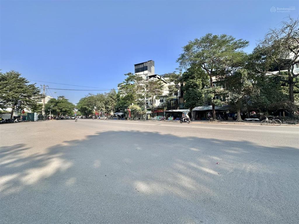 Cho thuê kho xưởng sát khu linh đàm, dtsd 600m, đất sổ đỏ, giá 46tr/th