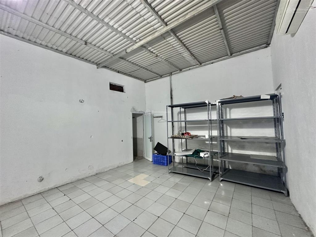 145m nhà xưởng khu vực yên duyên cần cho thuê, giá 11tr/th