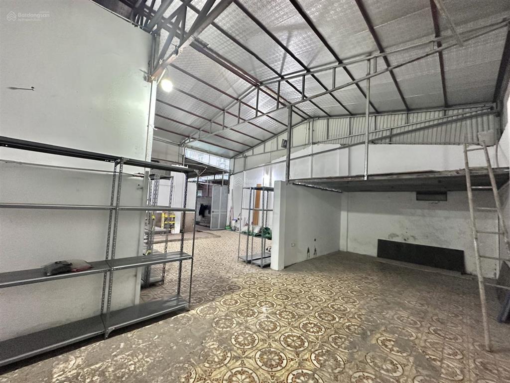145m nhà xưởng khu vực yên duyên cần cho thuê, giá 11tr/th