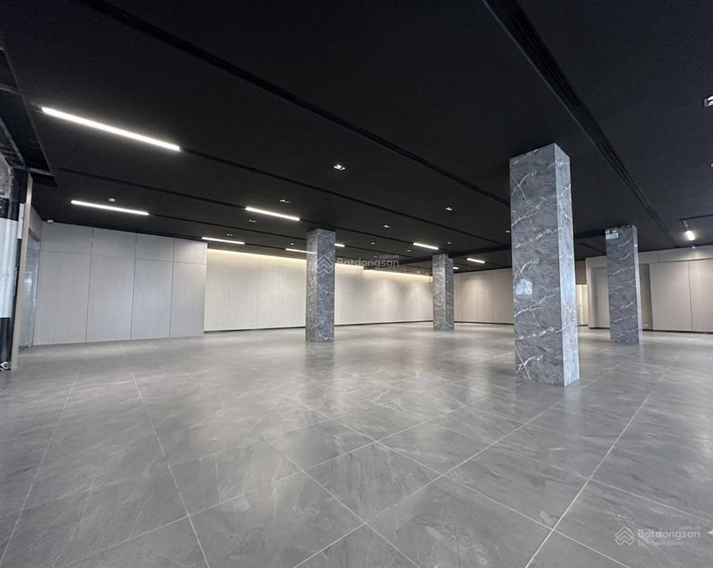 510m mặt bằng kho lưu trữ hàng hóa khu vực cầu giấy, xuất được vat