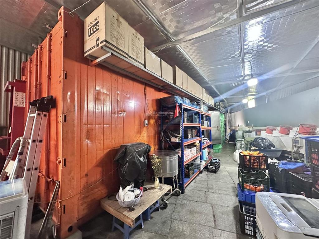 700m kho xưởng và bãi phan trọng tuệ, container đỗ, xuất vat