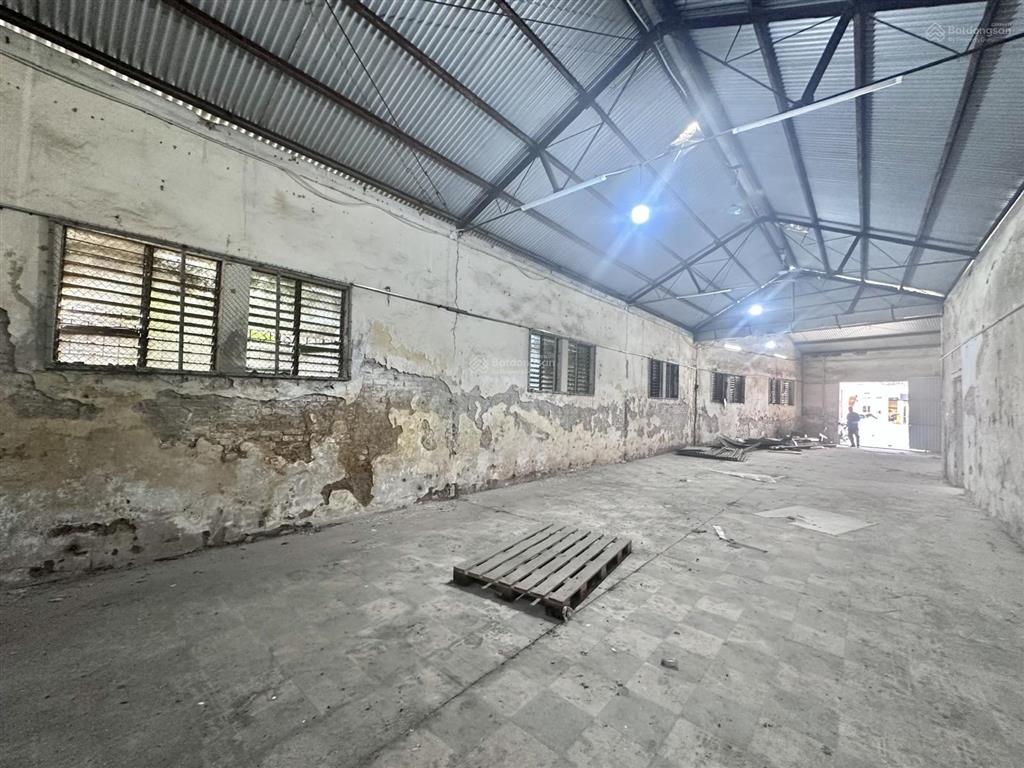 370m2 nhà xưởng khu vực giảng võ cần cho thuê, xuất đủ vat