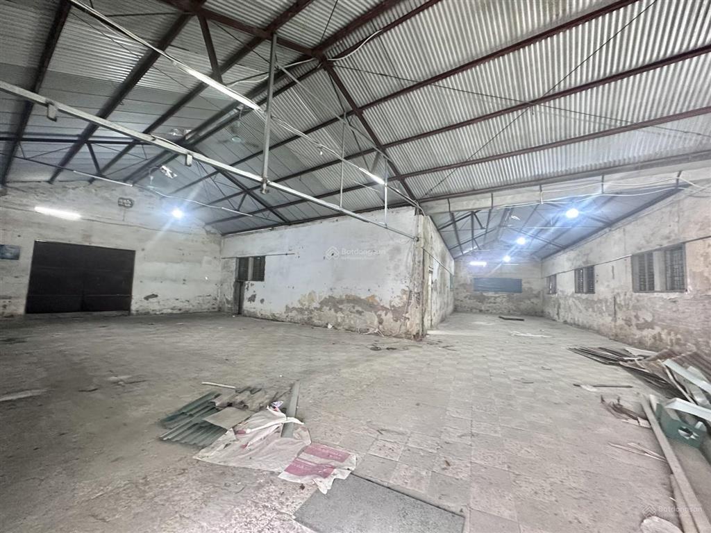 370m2 nhà xưởng khu vực giảng võ cần cho thuê, xuất đủ vat