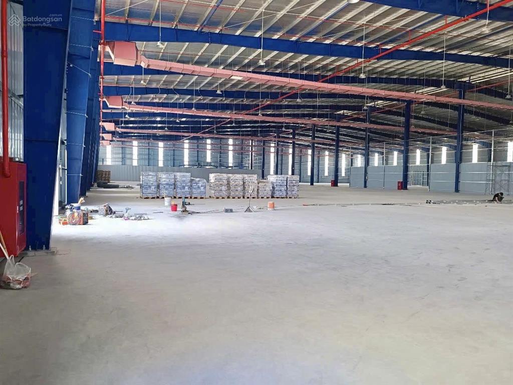 12000m2 kho xưởng kcn nguyên khê, có cắt lẻ cho thuê, pccc tự động, giá 130 nghìn/m2/tháng