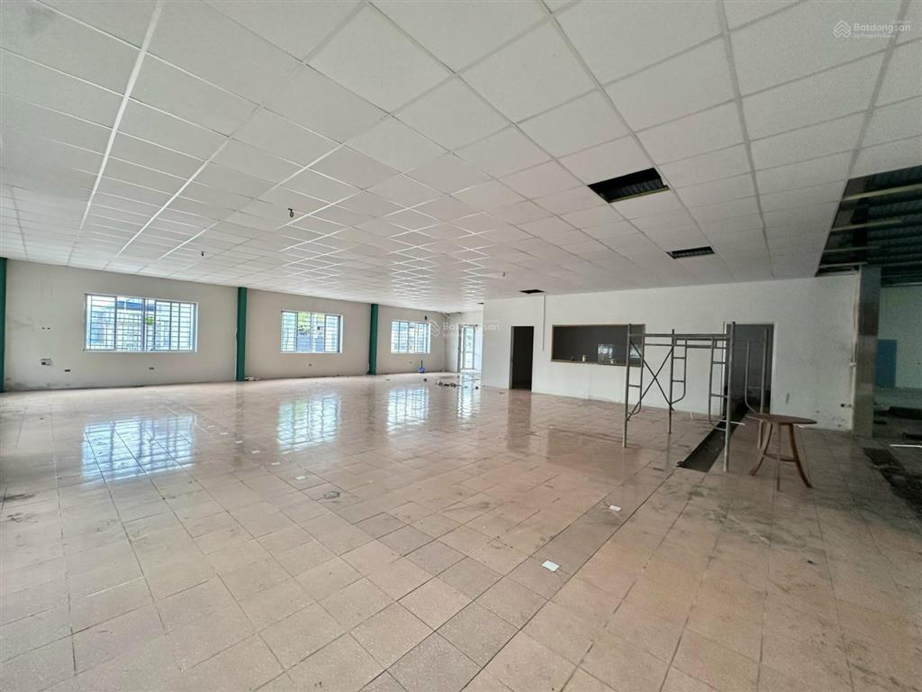2050m2 kho xưởng nguyễn văn linh cho thuê, có khuôn viên riêng, xuất vat, giá 145k/m2/th