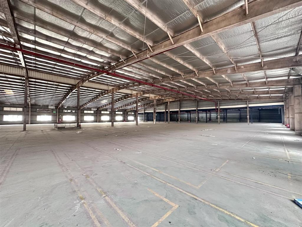1750m² kho xưởng kcn hà bình phương cần cho thuê, xuất đủ vat, container ra vào, giá 95k/m2