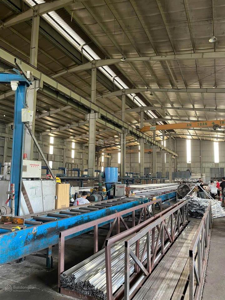 Cho thuê kho xưởng ccn quất động, dtsd 5100m2, sẵn cầu trục, giá 370tr/th