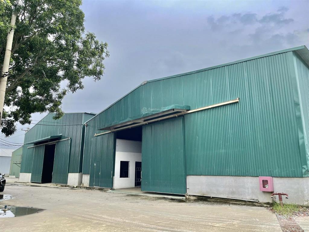10000m2 kho xưởng phù lỗ  sóc sơn cho thuê, có chia lẻ, xuất vat, giá 90k/m2