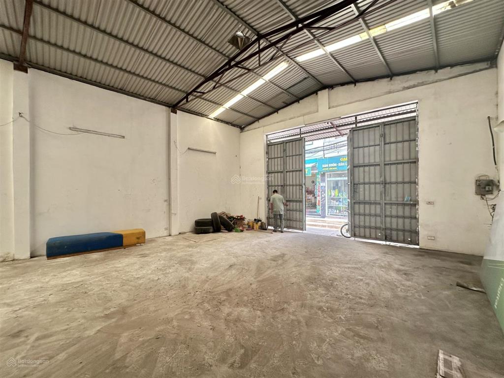 120m2 kho xưởng đường lĩnh nam cần cho thuê, đất sổ đỏ, giá 15tr/th