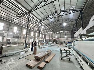 525m kho xưởng khu vực ngô gia tự cần cho thuê, container đỗ gần, giá 43tr/th
