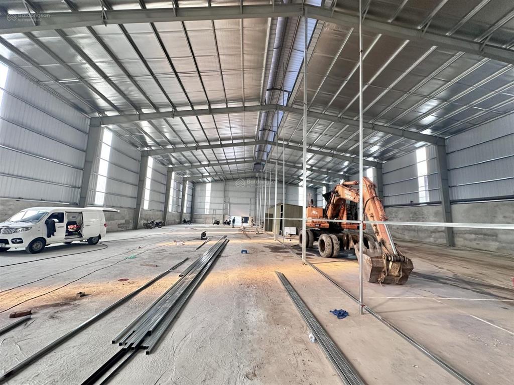 1110m2 kho xưởng giáp ranh dương văn bé cần cho thuê, xuất đầy đủ vat