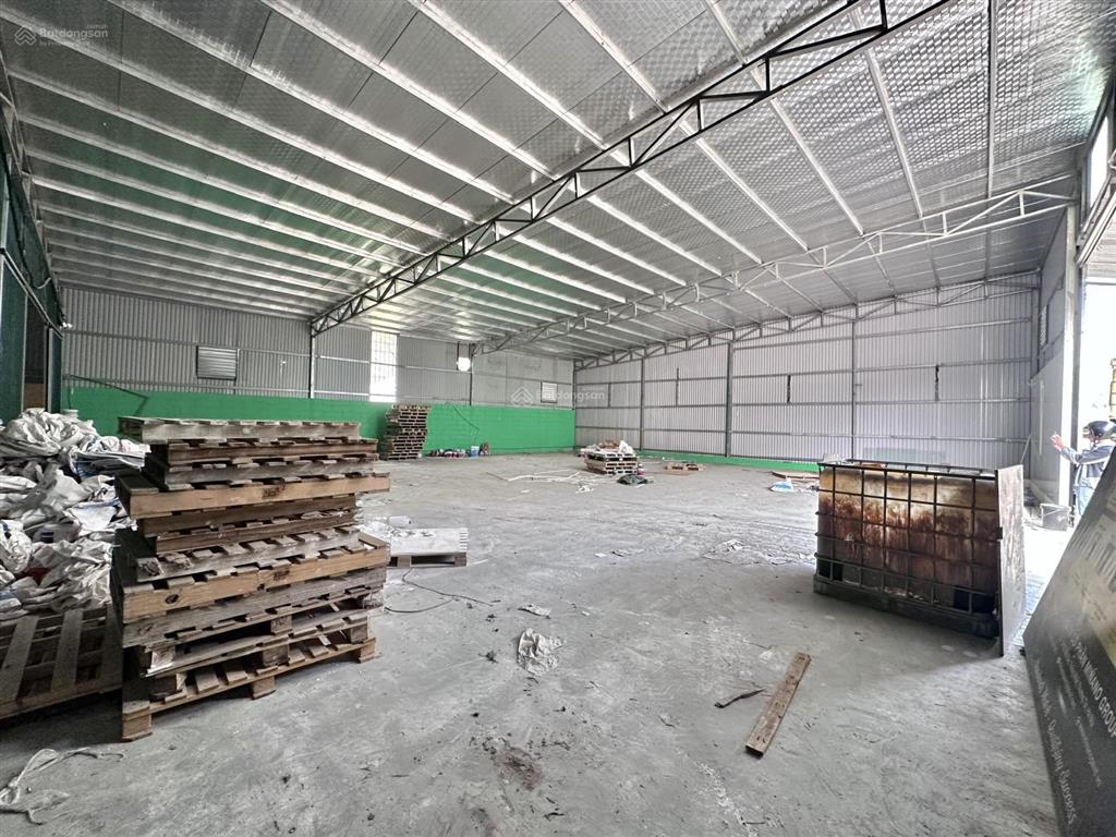 480m2 kho xưởng sát đường tứ hiệp cần cho thuê, có pccc, container đỗ cửa
