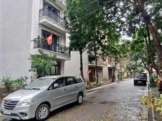 Bán gấp 175m đất việt hưng, tiền hậu = 7,5m, đường ô tô, gần vincom long biên giá chỉ 25 tỷ