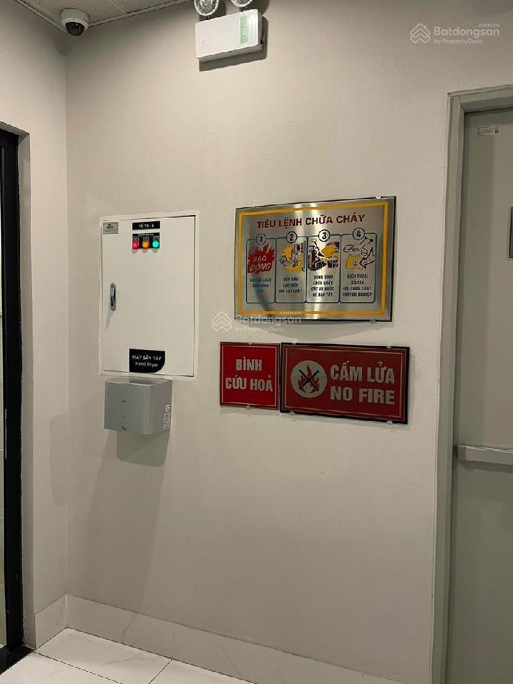 Toà văn phòng 105m xây 7 tầng thang máy nằm trên phố ngô gia tự mà giá chỉ 25,9 tỷ.