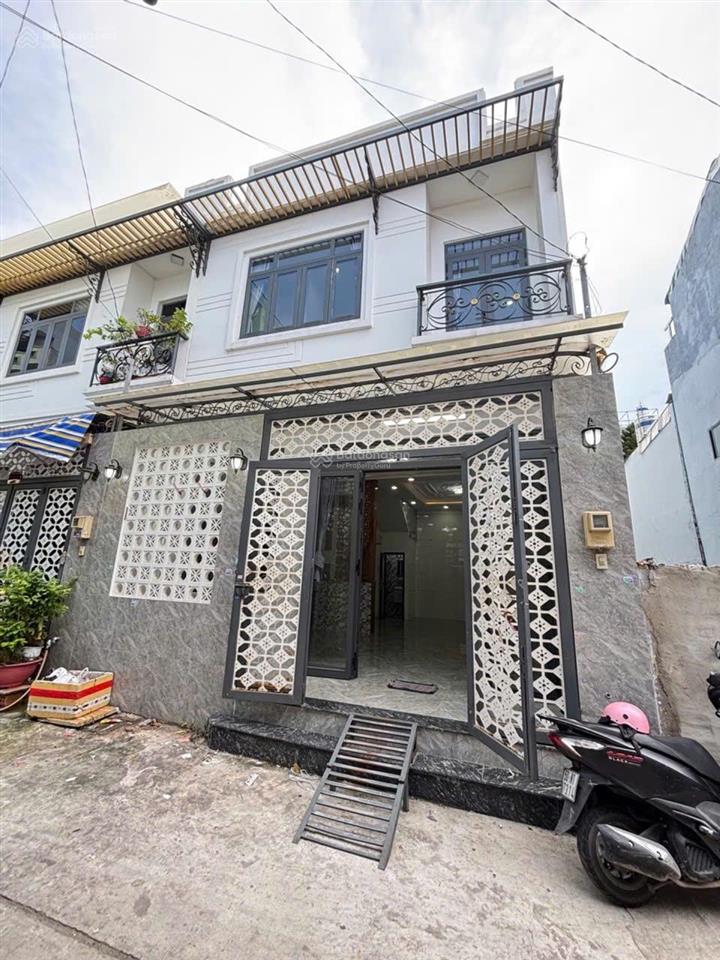 6 tỷ nhà 2 tầng 413 lê văn quới dt ngang khủng 6 x 10 hẻm xe hơi. sổ hồng riêng
