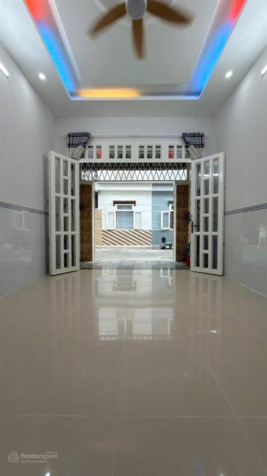 Nhà 3 tầng hẻm xe hơi tận cửa dt 4 x 13 shr nhỉnh 5.1 tỷ 18b mã lò, bình tân khu phân lô đồng bộ