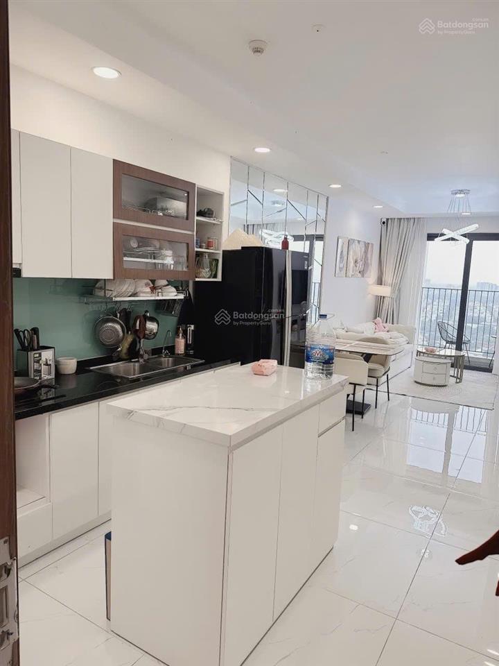 Bán the pegasuite diện tích 68m2 , 2pn full nội thất xịn  sổ hồng sẵn