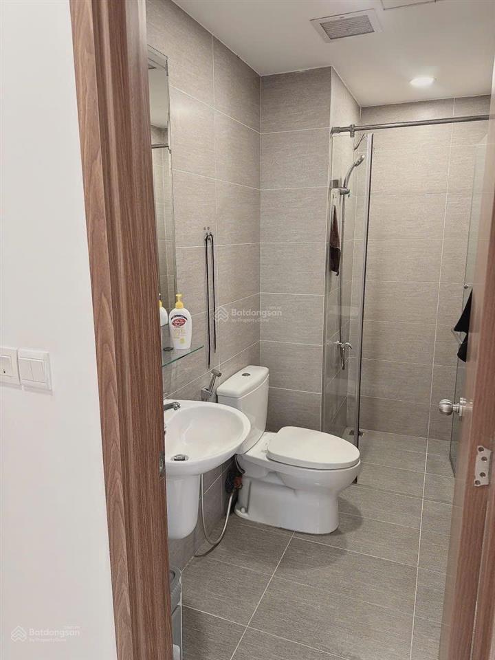 Bán the pegasuite diện tích 68m2 , 2pn full nội thất xịn  sổ hồng sẵn