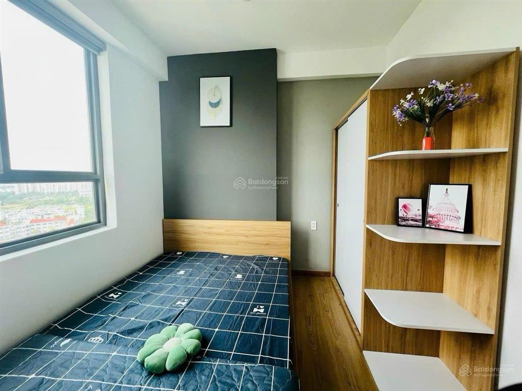 Bán saigon intela 78m2, 2 phòng ngủ +, 2wc giá 3tỷ150 tl full nội thất