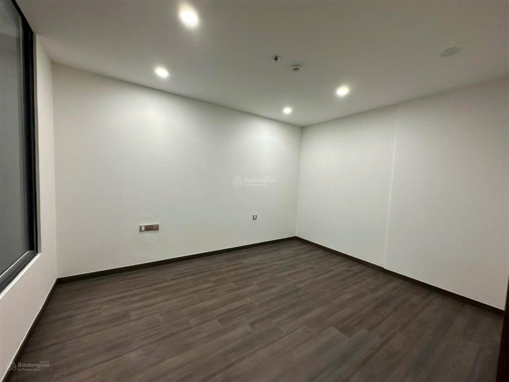 Cho thuê penthouse cc park view 152 điện biên phủ 4pn giá 25 triệu 130m2