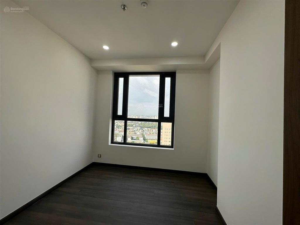 Cho thuê penthouse cc park view 152 điện biên phủ 4pn giá 25 triệu 130m2