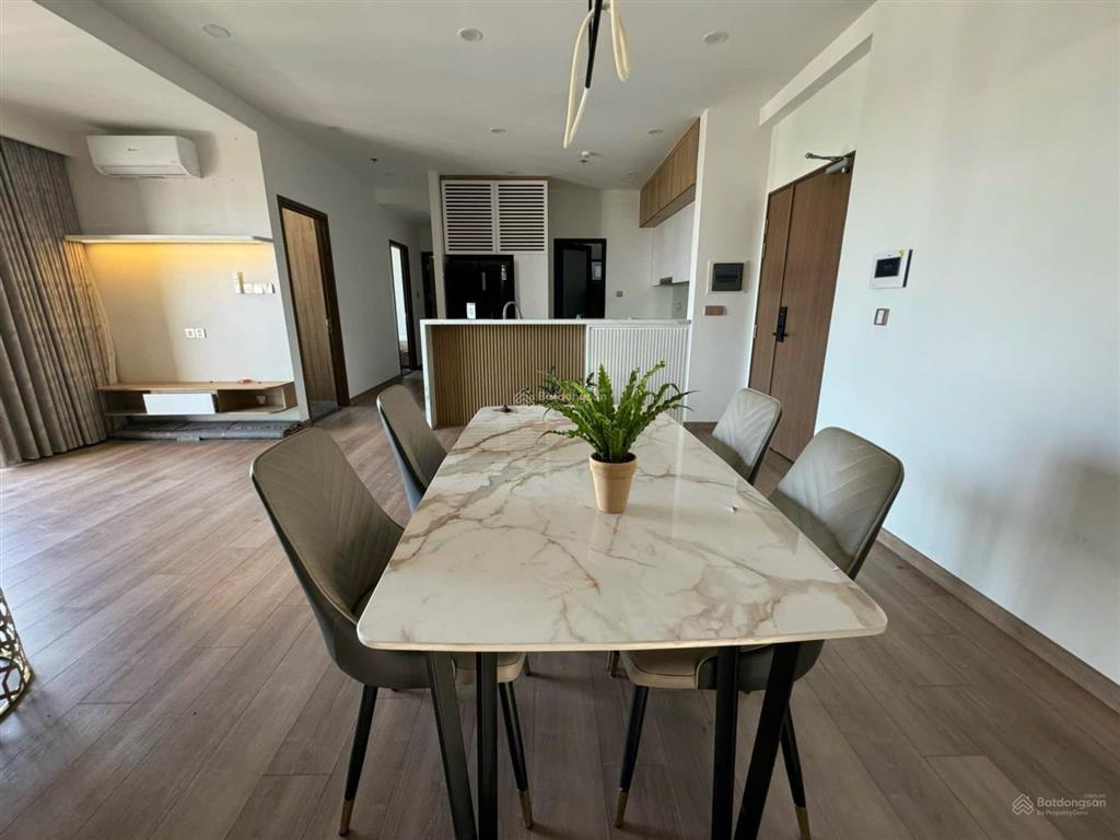 Cho thuê parkview residence 152 điện biên phủ 3 phòng ngủ 120m2 giá 26 triệu full nội thất