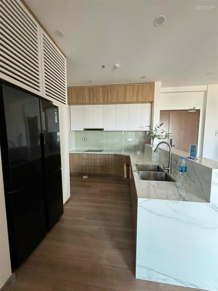 Cho thuê parkview residence 152 điện biên phủ 3 phòng ngủ 120m2 giá 26 triệu full nội thất