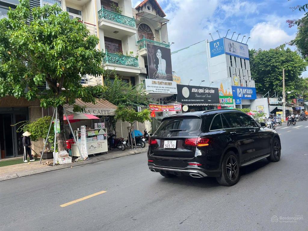 Ngộp bank bán gấp mặt tiền đường độc lập p.tân phú q.tân phú dt9,5x25m hđt 130tr/tháng giá 29,9 tỷ