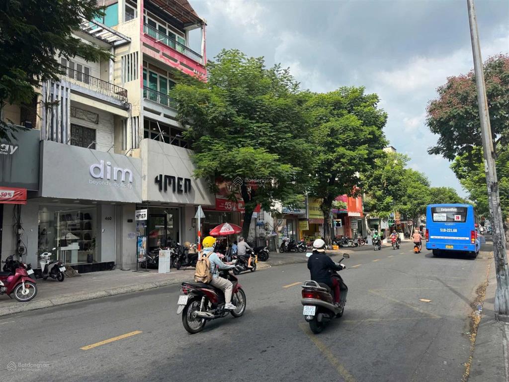 Siêu phẩm góc 2 mặt tiền lê văn sỹ, quận 3  bán tòa nhà chdv cao cấp  hdt 310tr/th  gía 42 tỷ
