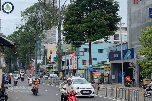 Siêu dòng tiền 5%/năm  bán siêu phẩm góc 2 mặt tiền tại trung tâm quận 1  dt 12x17m  gía 95 tỷ