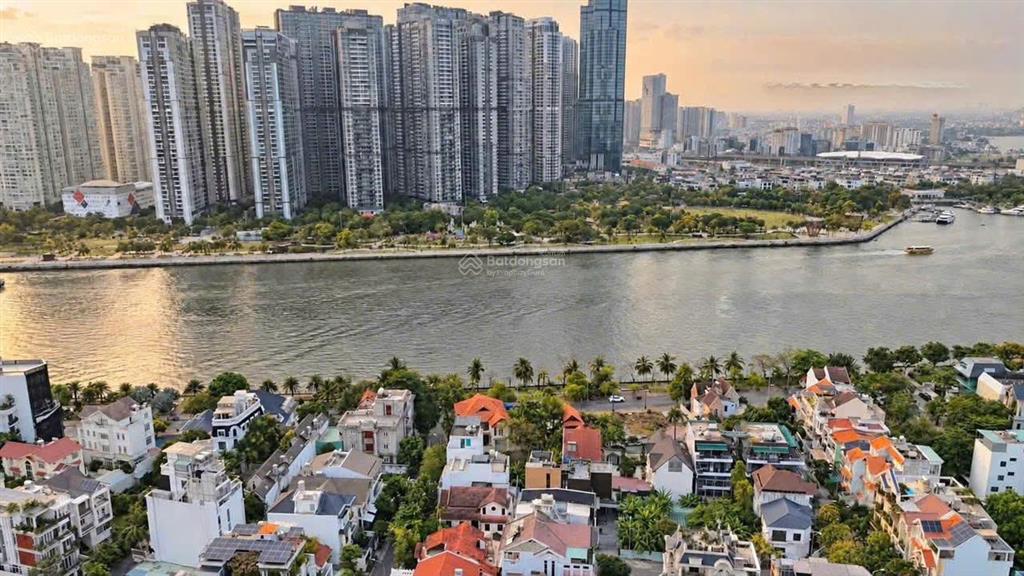 Chỉ có 45 tỷ sở hữu ngay biệt thự view trực diện sông sài gòn & landmark 81  p.an khánh, quận 2