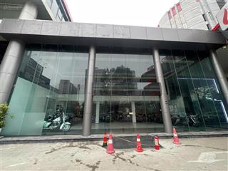 Siêu phẩm showroom mặt tiền 15m tại lê văn lương, diện tích 220m2, giá 100 triệu