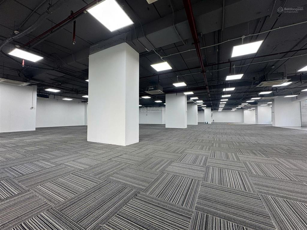 Không thể bỏ lỡ  trống 1000m2 tại duy tân, p. dịch vọng hậu, q. cầu giấy thông sàn, giá chỉ 11$/m2