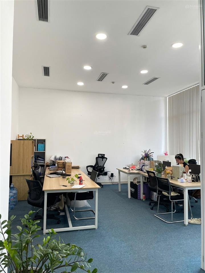 Trống 67m2 full nội thất phố láng hạ, tòa văn phòng hạng b phù hợp làm vp công ty
