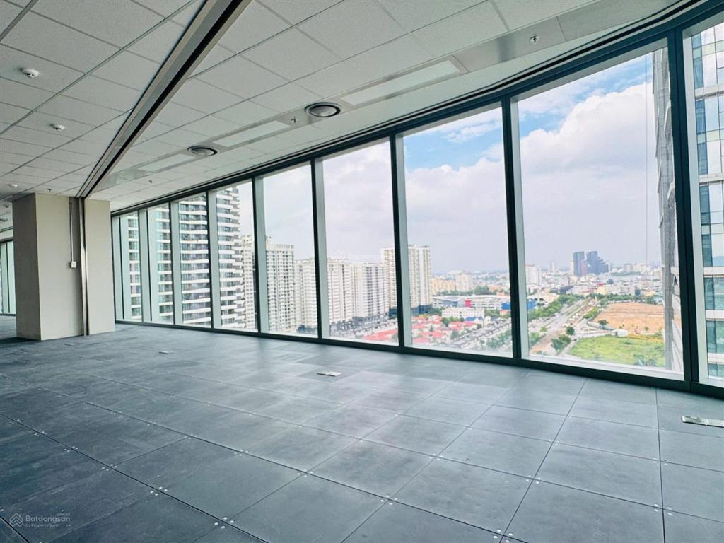Cho thuê 1000m2 sàn tại phạm hùng sẵn trần sàn đẹp, trần cao, 3 hầm đỗ xe thoải mái, giá hợp lý