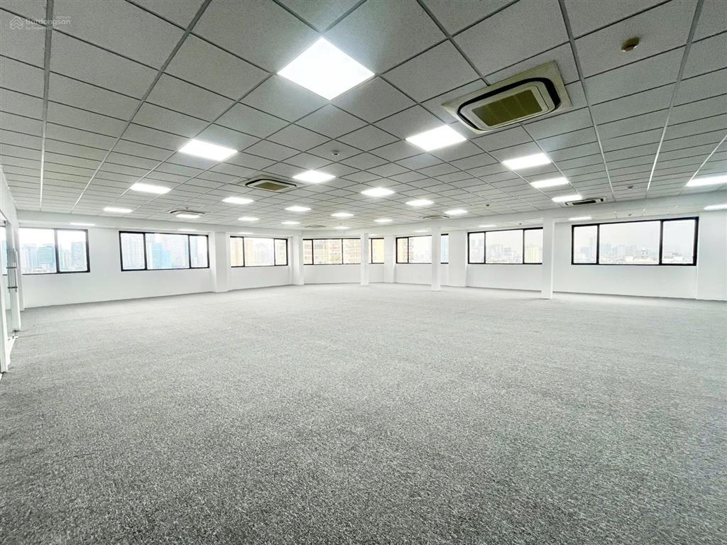 Còn trống 400m2 sàn văn phòng hạng b sang xịn tại phạm hùng ngay cạnh duy tân