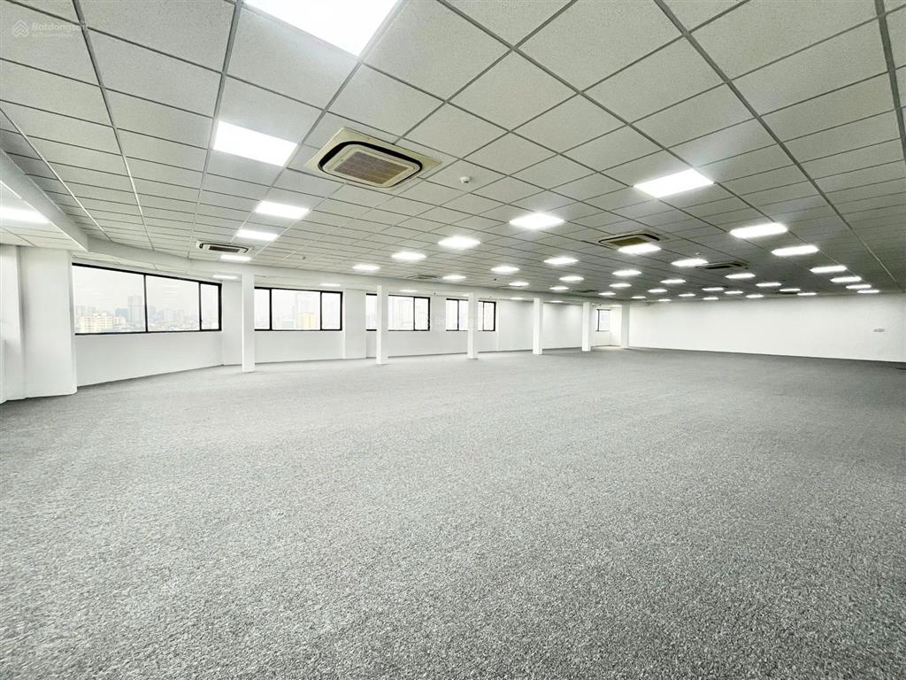 Còn trống 400m2 sàn văn phòng hạng b sang xịn tại phạm hùng ngay cạnh duy tân