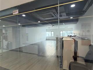 Cho thuê văn phòng đẹp tại duy tân, 22 triệu, 67 m2