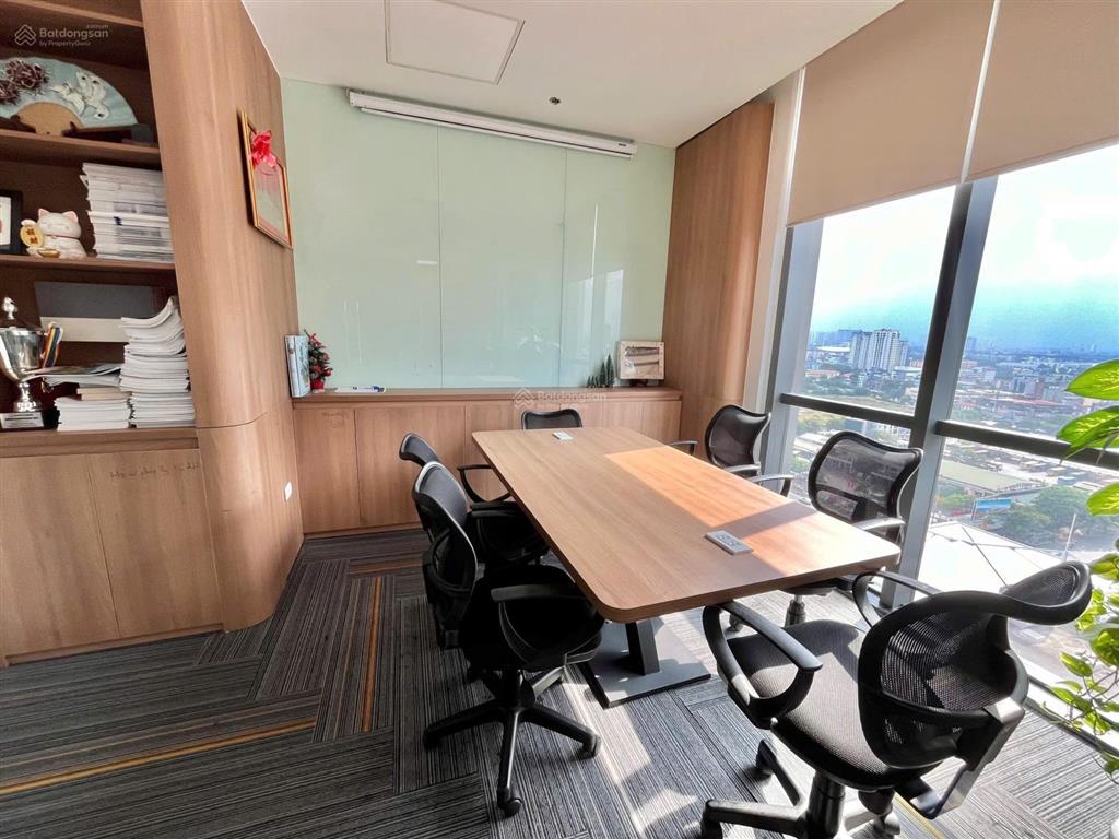 Cho thuê văn phòng 60m2 có tại phường cát linh, đống đa, hà nội, giá cực chất chỉ với 450k / m2