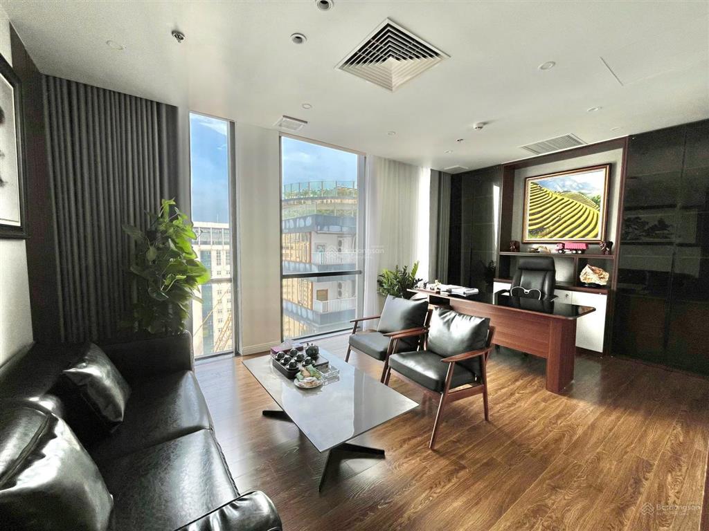 Cho thuê văn phòng 60m2 có tại phường cát linh, đống đa, hà nội, giá cực chất chỉ với 450k / m2