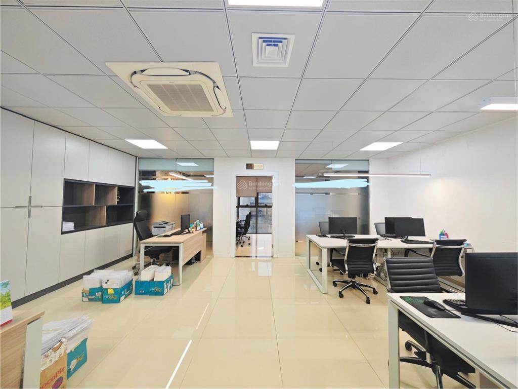 Hot hiếm có sàn vp xịn xò tại mỹ đình 85m2 giá thuê 15 triệu/sàn sẵn nội thất xịn