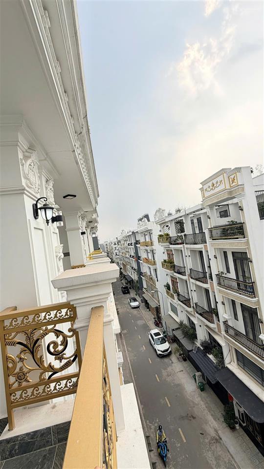 Bán nhà 5 tầng khu phân lô hương lộ 2,dt 4.2x13.4m giá 7.5 tỷ bớt lộc chính chủ