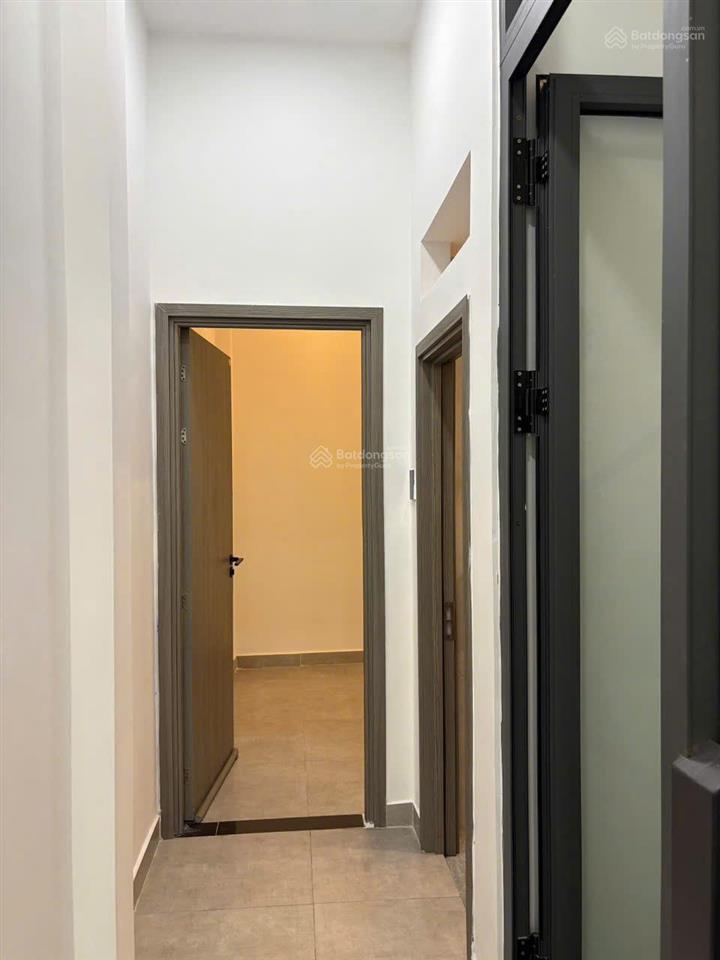 Bán nhà 2 lầu 1/ lê văn quới hẻm 8m thông sát mặt tiền 4x14m full, chính chủ