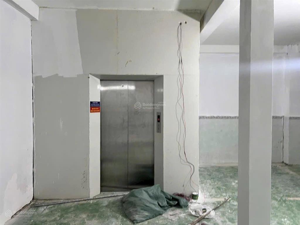 Nhà 5 tầng 1/ hẻm 8m lê văn quới, 8x17.6m, có thang máy chỉ 16tỷ chính chủ