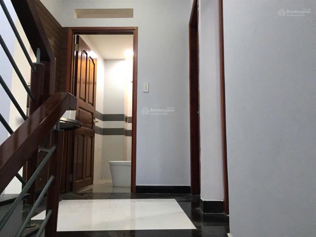 Nhà 2 lầu 1/ lê văn quới, 2 căn riêng kinh doanh sầm uất chỉ nhỉnh 3 tỷ/căn. diện tích 8 x 7.2m