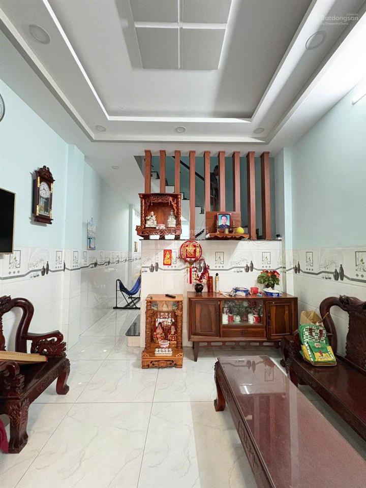 Bán nhà chính chủ 4 tầng đường chiến lược ngay 703 hương lộ 2 dt 4x14m giá chỉ 5.7 tỷ