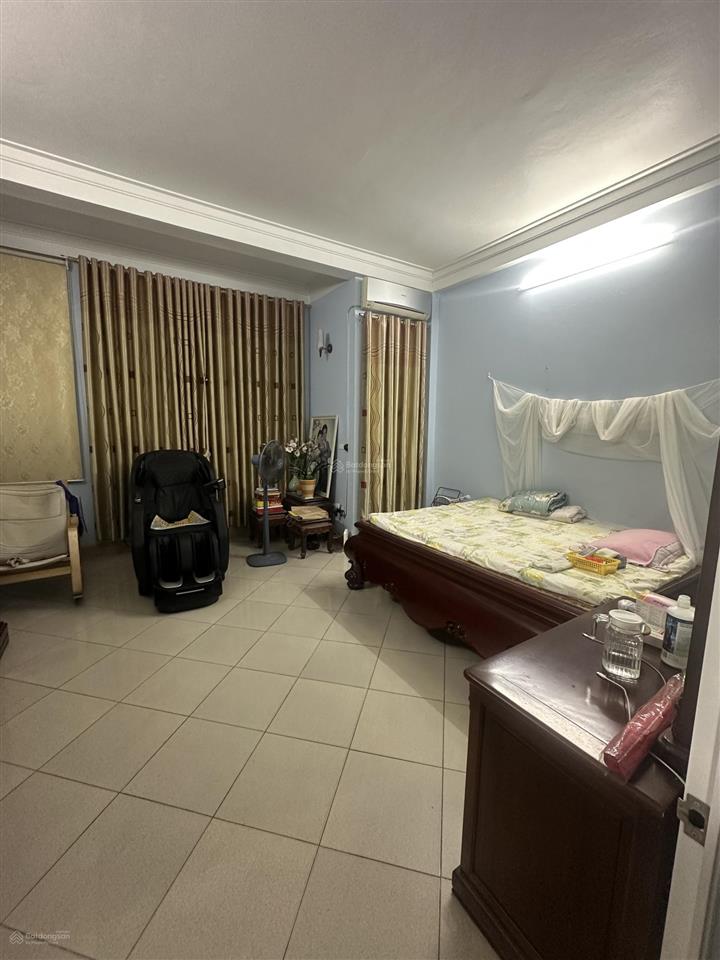 Nhà 5 tầng mặt phố  phân lô vỉa hè oto tránh đỗ  kinh doanh tại văn phú