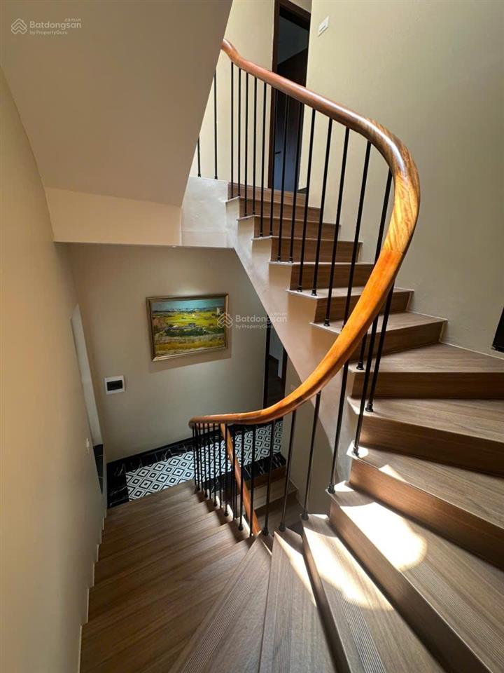 4 tầng dân xây  59m2  trung tâm văn quán hà đông